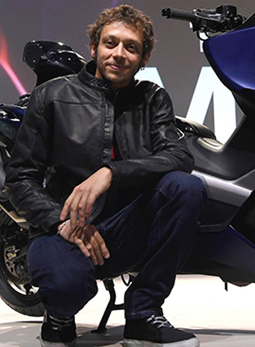 Valentino Rossi Black Leather Jacket – Valentino Rossi wearing the look, photo 2