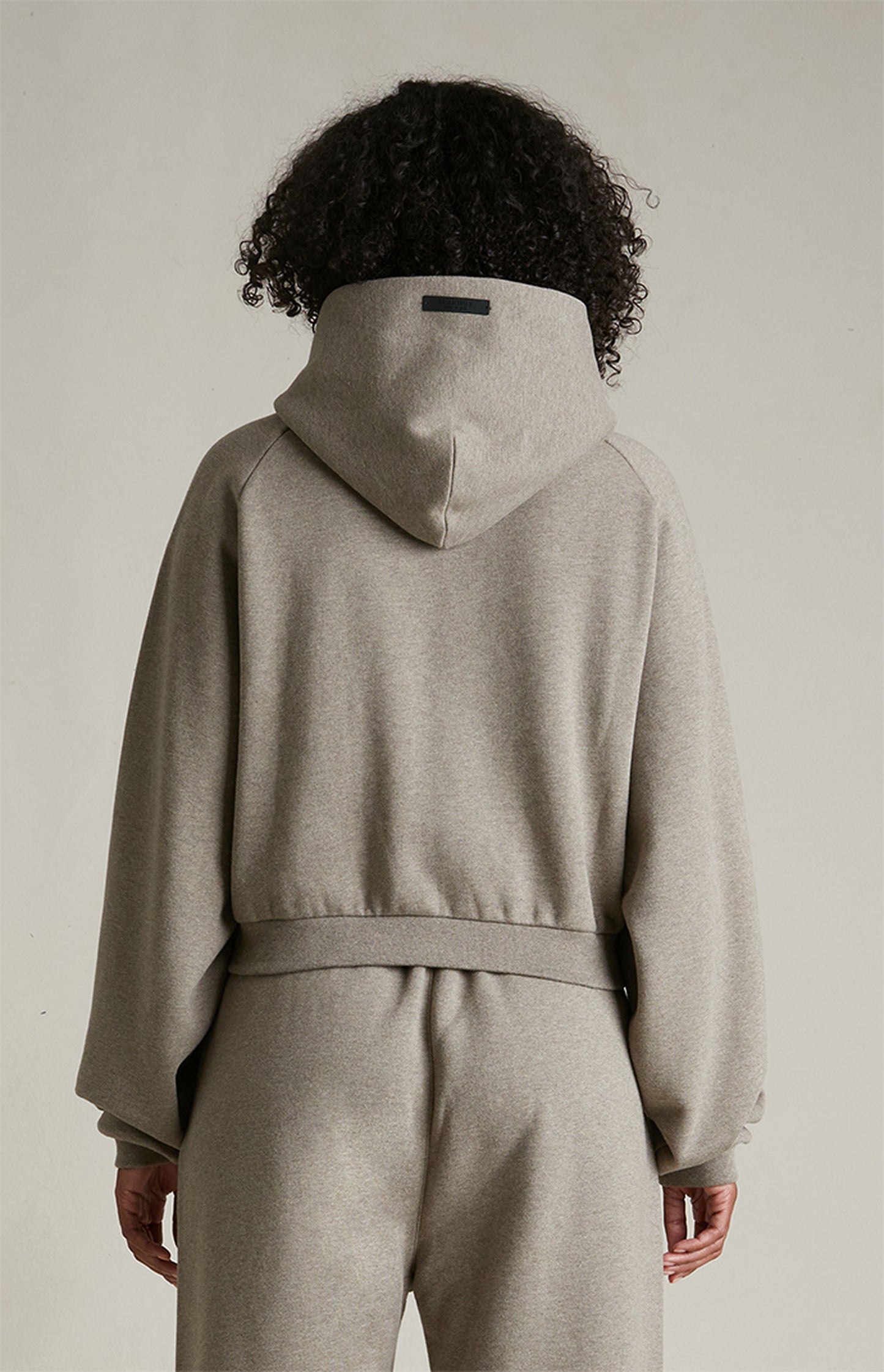 Cropped Essentials Hoodie – Modern Minimal Style with Everyday Comfort Recreated Edition