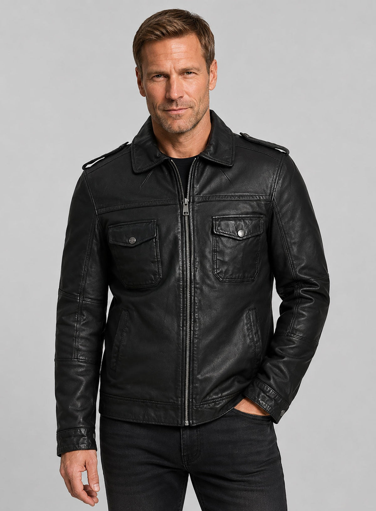 Aaron Eckhart Comic-Con Black Leather Jacket – worn look