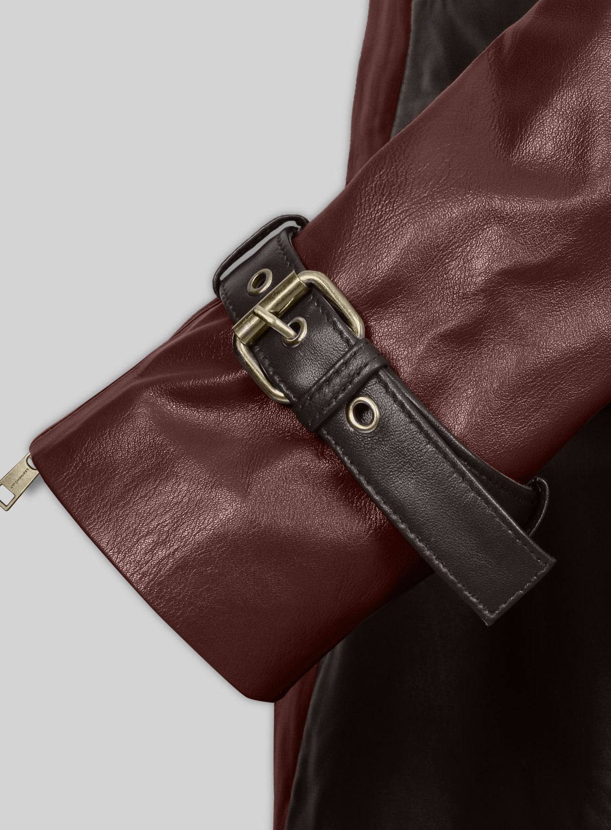 Watch Dogs Aiden Pearce Brown Leather Trench Coat in dark brown – close-up detail of leather and stitching
