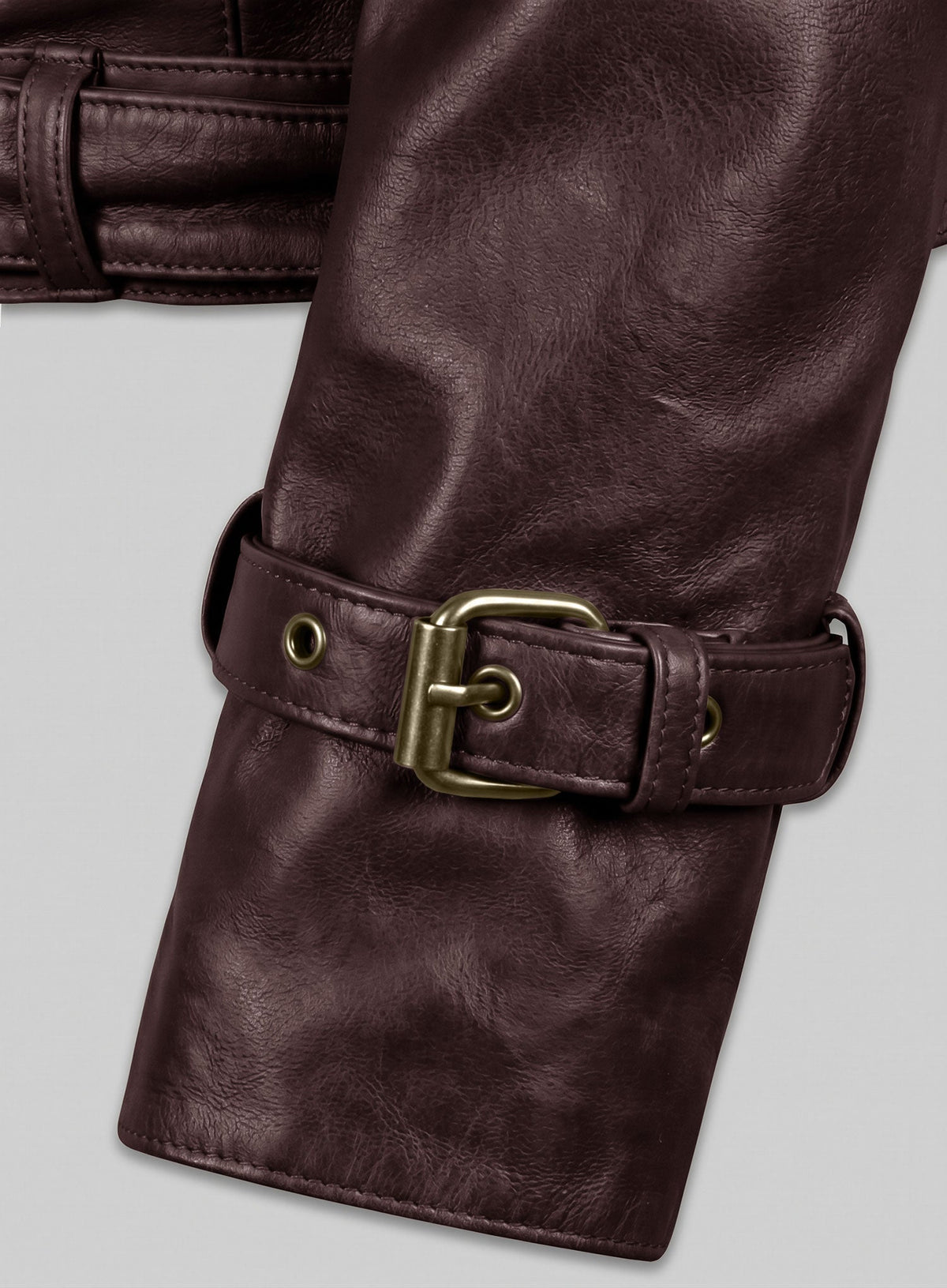 Captain America The Winter Soldier Scarlett Johansson Black Jacket – close-up and worn views