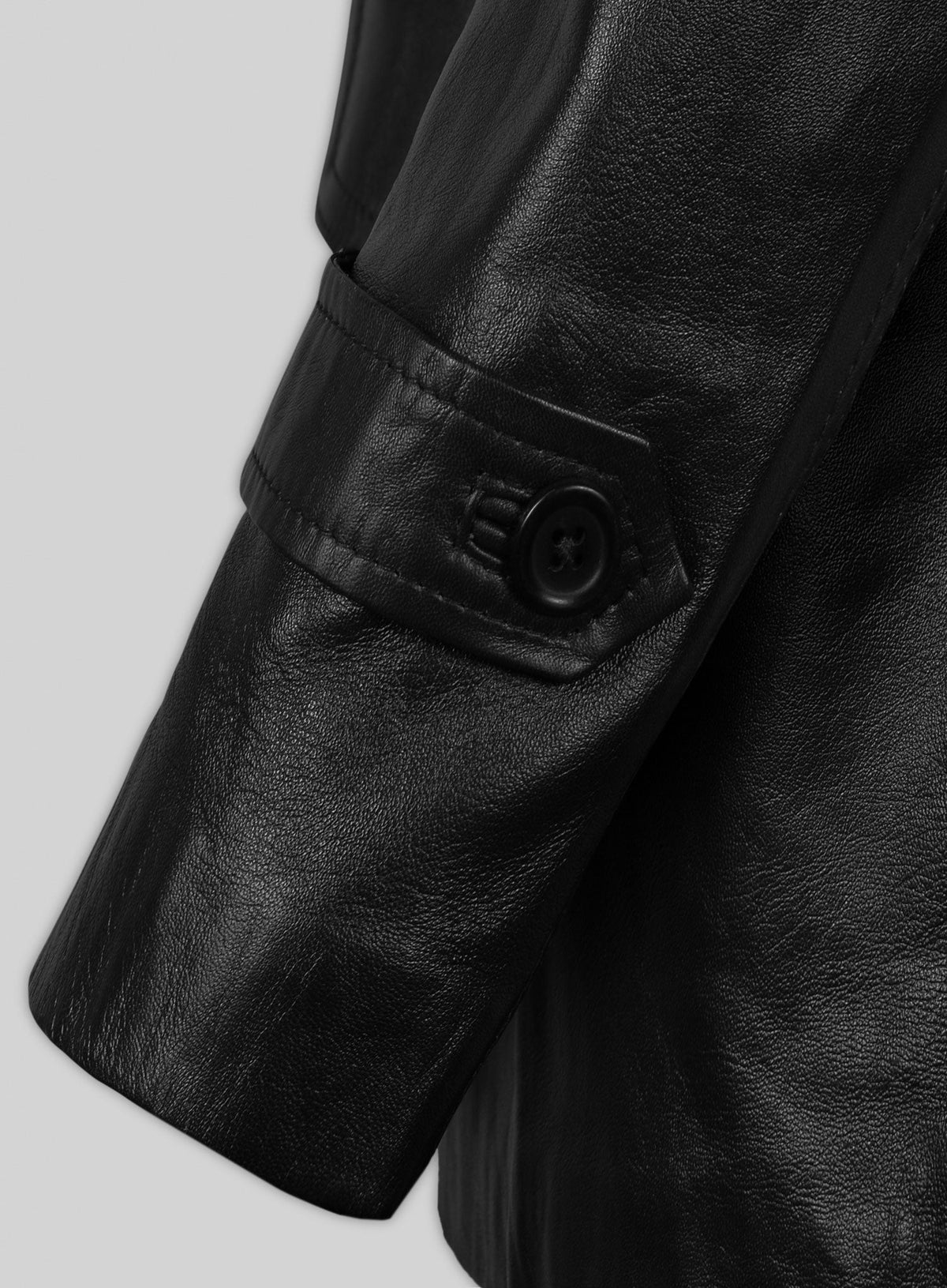David Tennant Doctor Who Black Leather Trench Coat – close-up and worn views