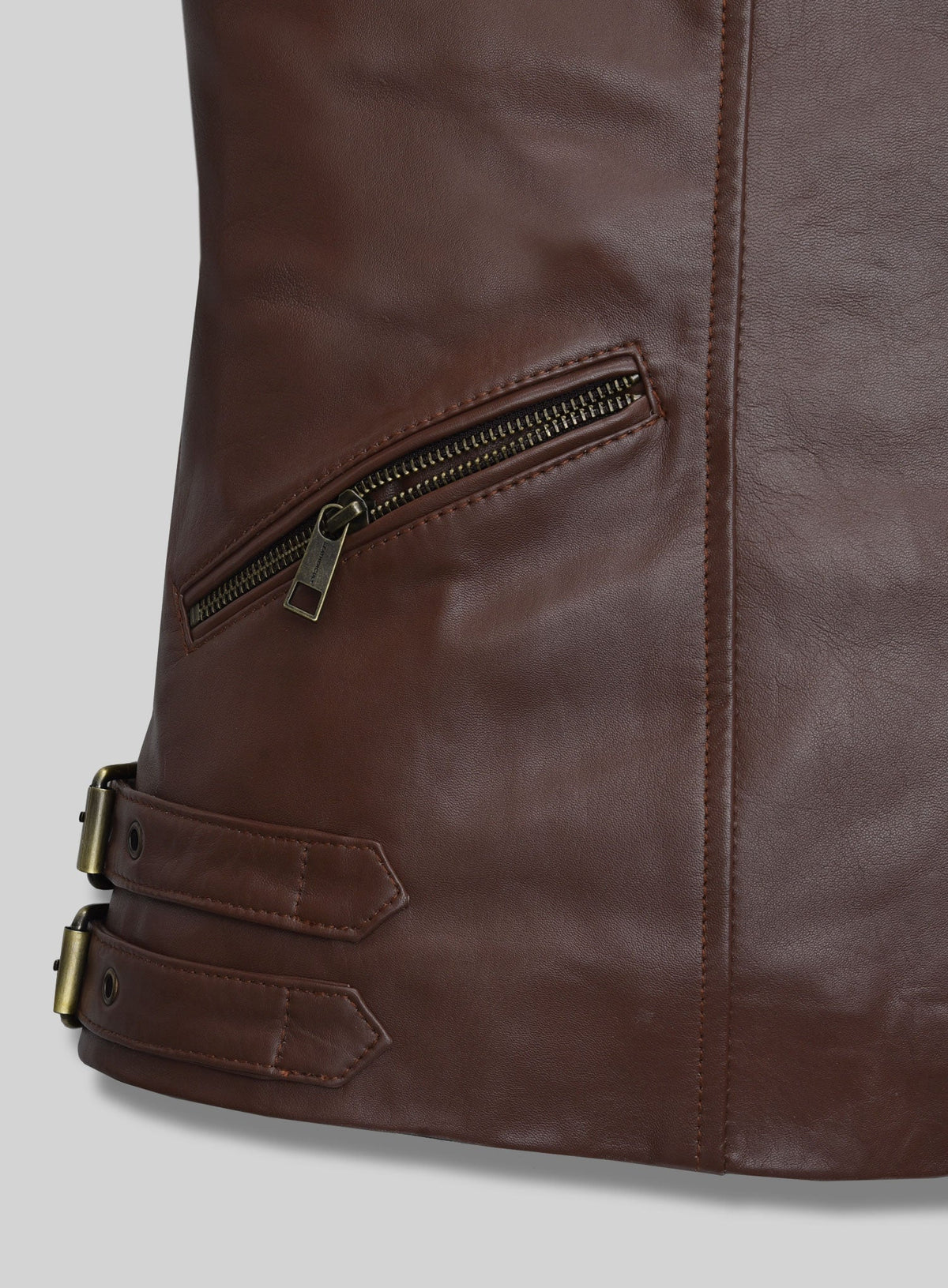 Grace Ashcroft Resident Evil Requiem Black Leather Jacket – close-up and worn views