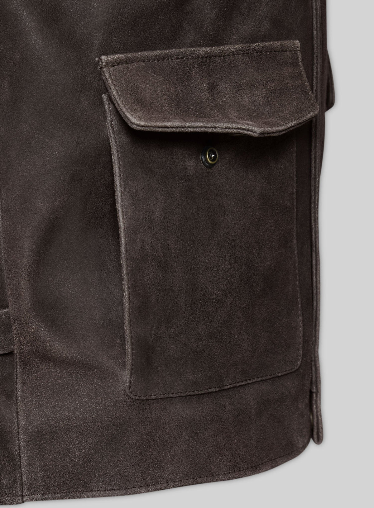 Indiana Jones Distressed Brown Leather Jacket – close-up detail of hardware and pockets