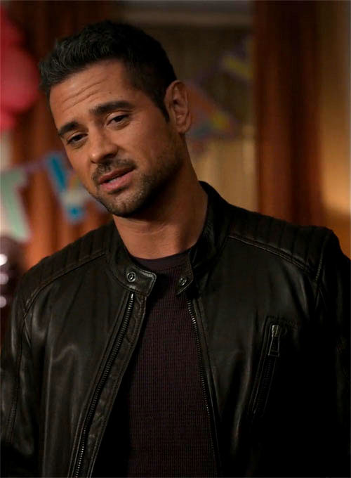 J.R Ramirez Manifest Black Leather Jacket – J.R Ramirez Manifest wearing the look, photo 2