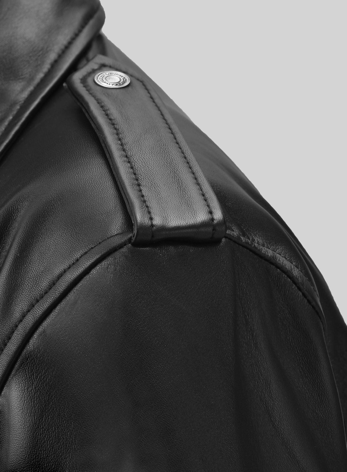 Jeff Goldblum NYC Black Biker Leather Jacket – close-up detail of leather and stitching