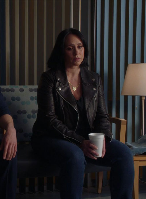 Jennifer Love Hewitt 9-1-1 Black Leather Jacket – close-up and worn views