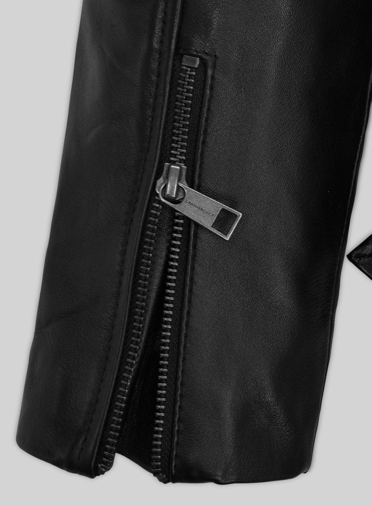 Kevin Hart SNL Black Asymmetrical Leather Jacket – close-up detail of leather and stitching