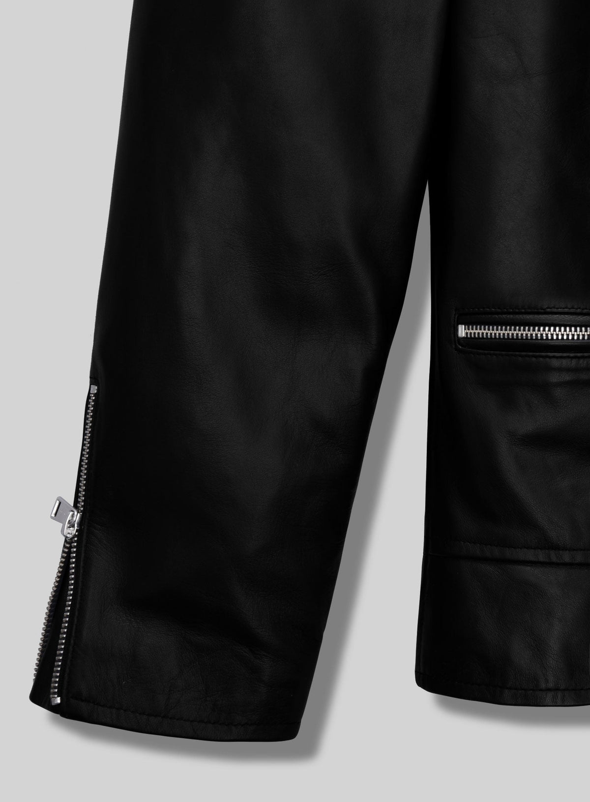 Kevin Hart Black Biker Leather Jacket – close-up detail of leather and stitching