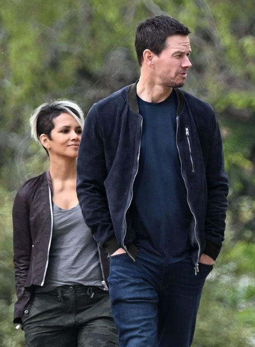 Mark Walhberg The Union Navy Leather Jacket – Mark Walhberg wearing the look, photo 3