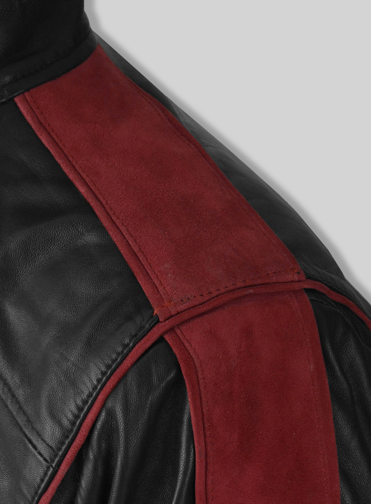 Mass Effect 3 Leather Jacket view 3