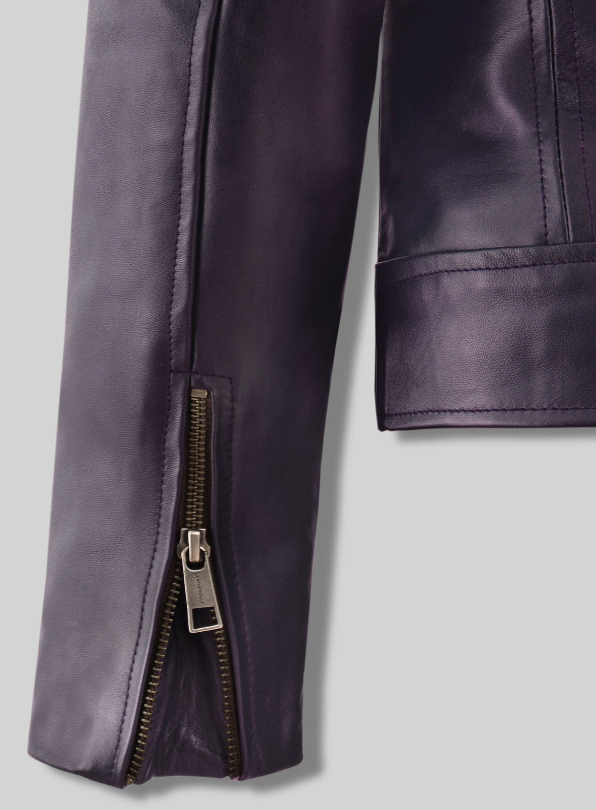 Natalie Portman Vox Lux Black Biker Leather Jacket – close-up and worn views