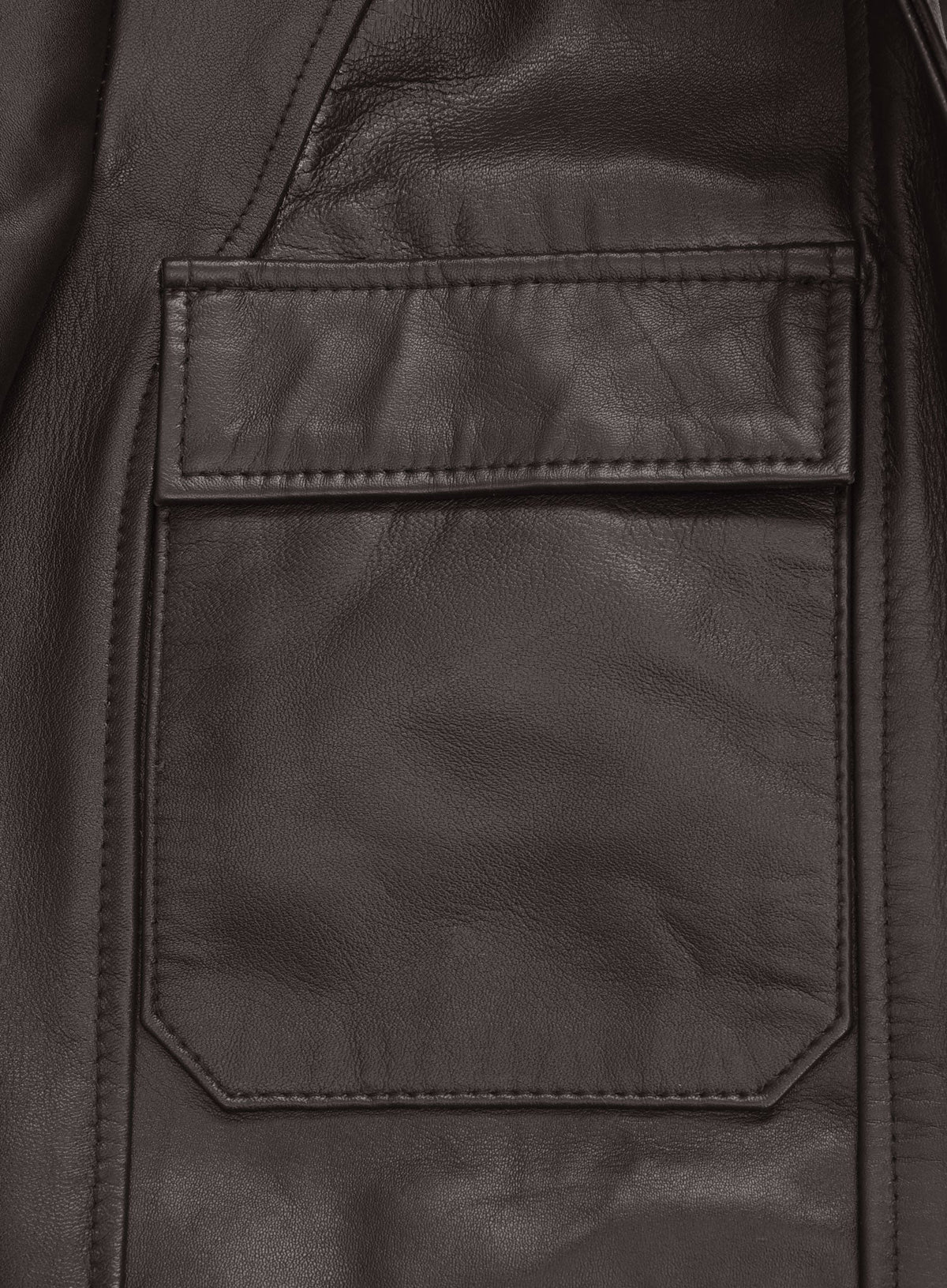 Oscar Isaac Star Wars: The Last Jedi Black Leather Jacket – close-up and worn views
