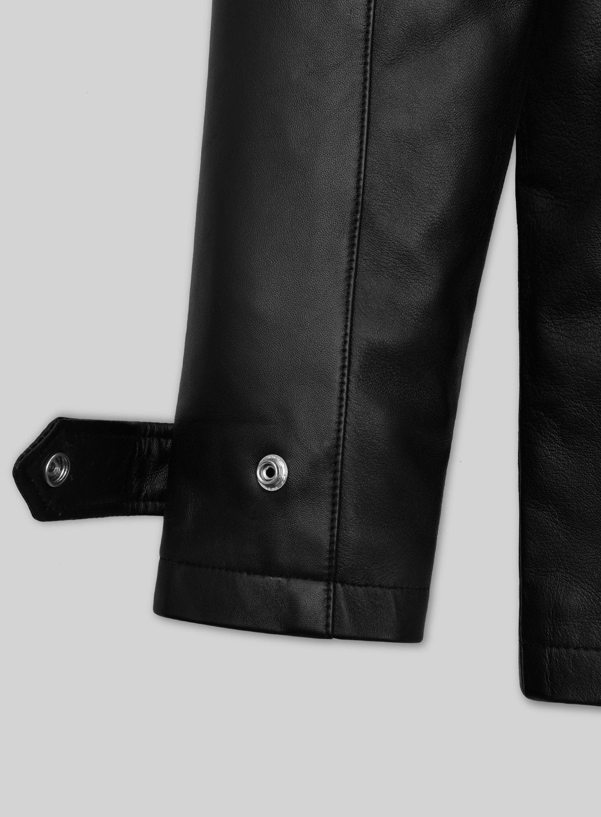 Ryan Reynolds R.I.P.D Black Leather Jacket – close-up and worn views