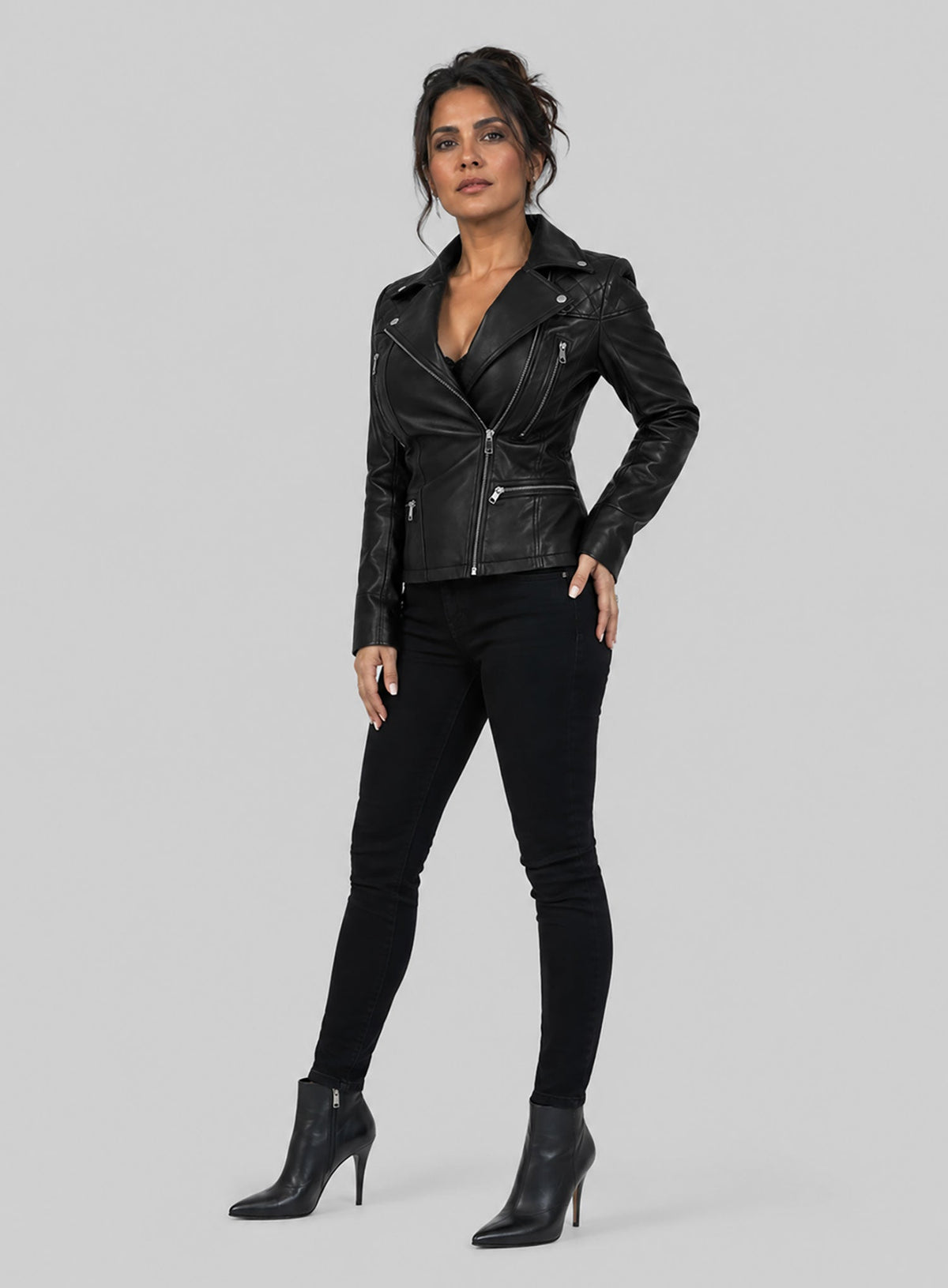 Salma Hayek The Hitman's Wife's Bodyguard Black Leather Jacket – full product view