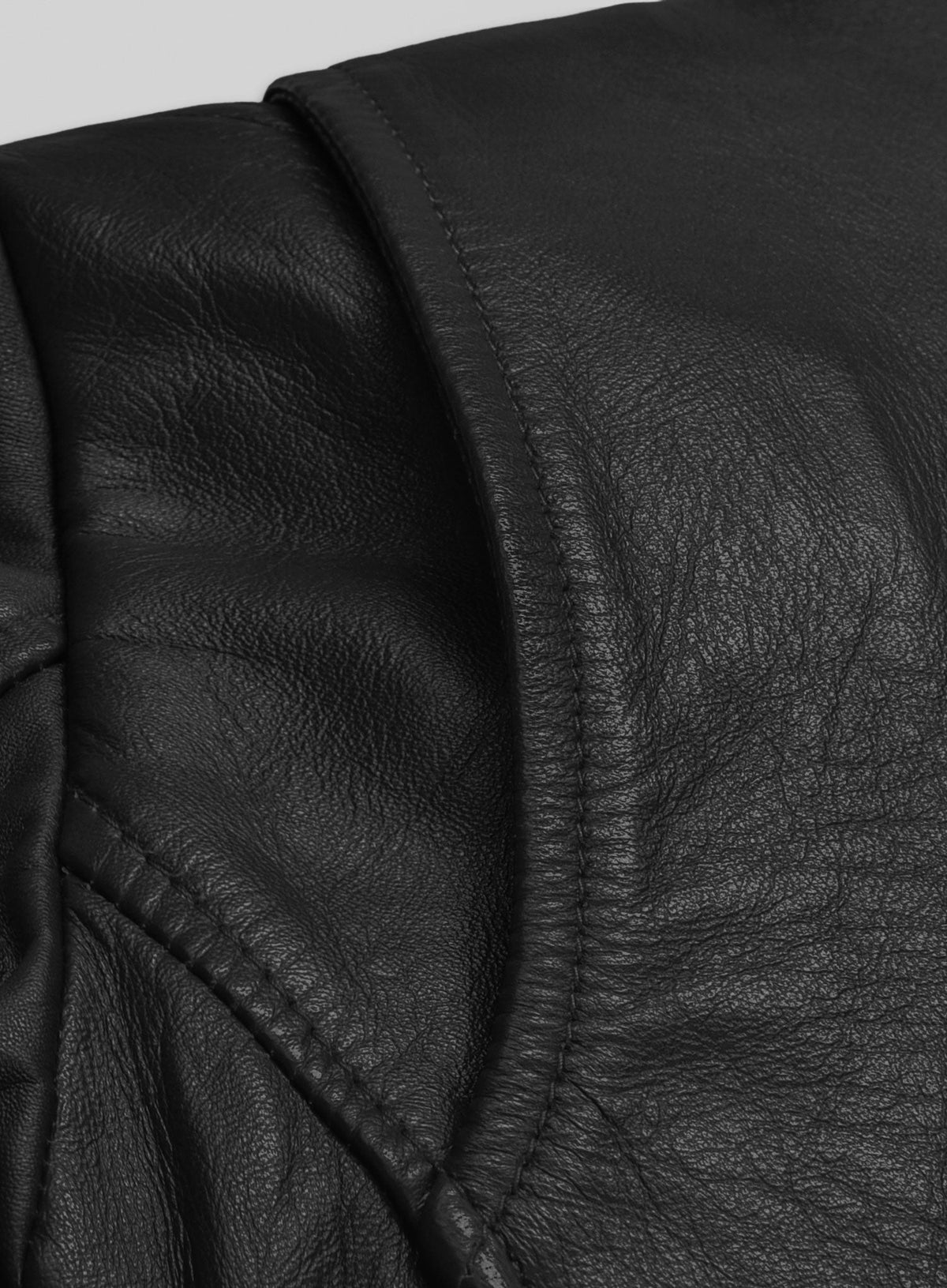 Teenage Mutant Ninja Turtles 2 Megan Fox Black Leather Jacket – close-up and worn views