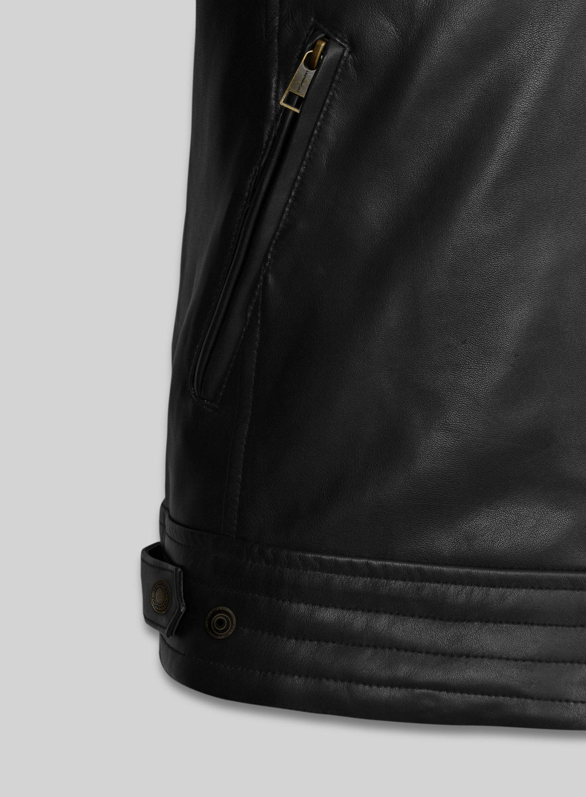 The Bourne Legacy Jeremy Renner Black Leather Jacket – close-up and worn views